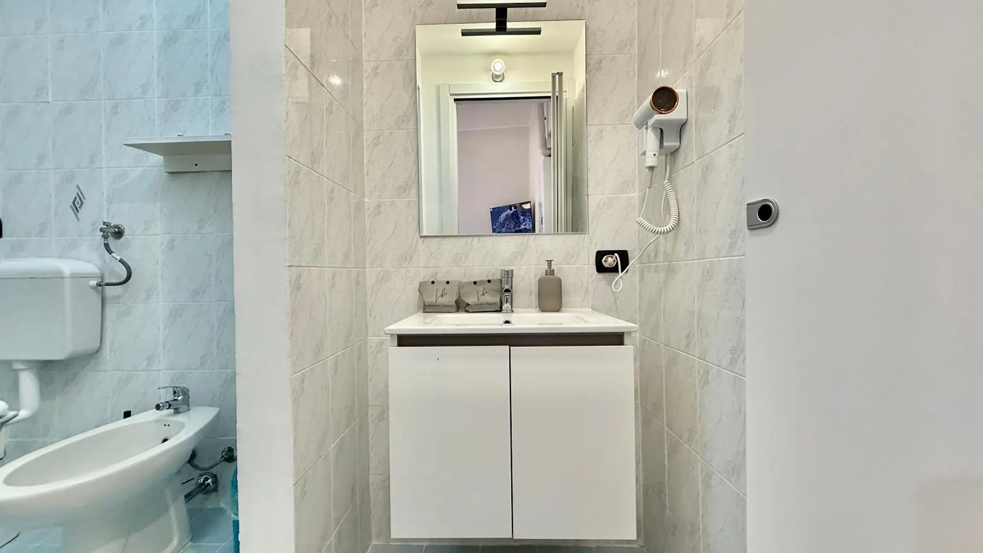 Appartamento 20 Off Milano Garibaldi Eleganza Centrale Italia