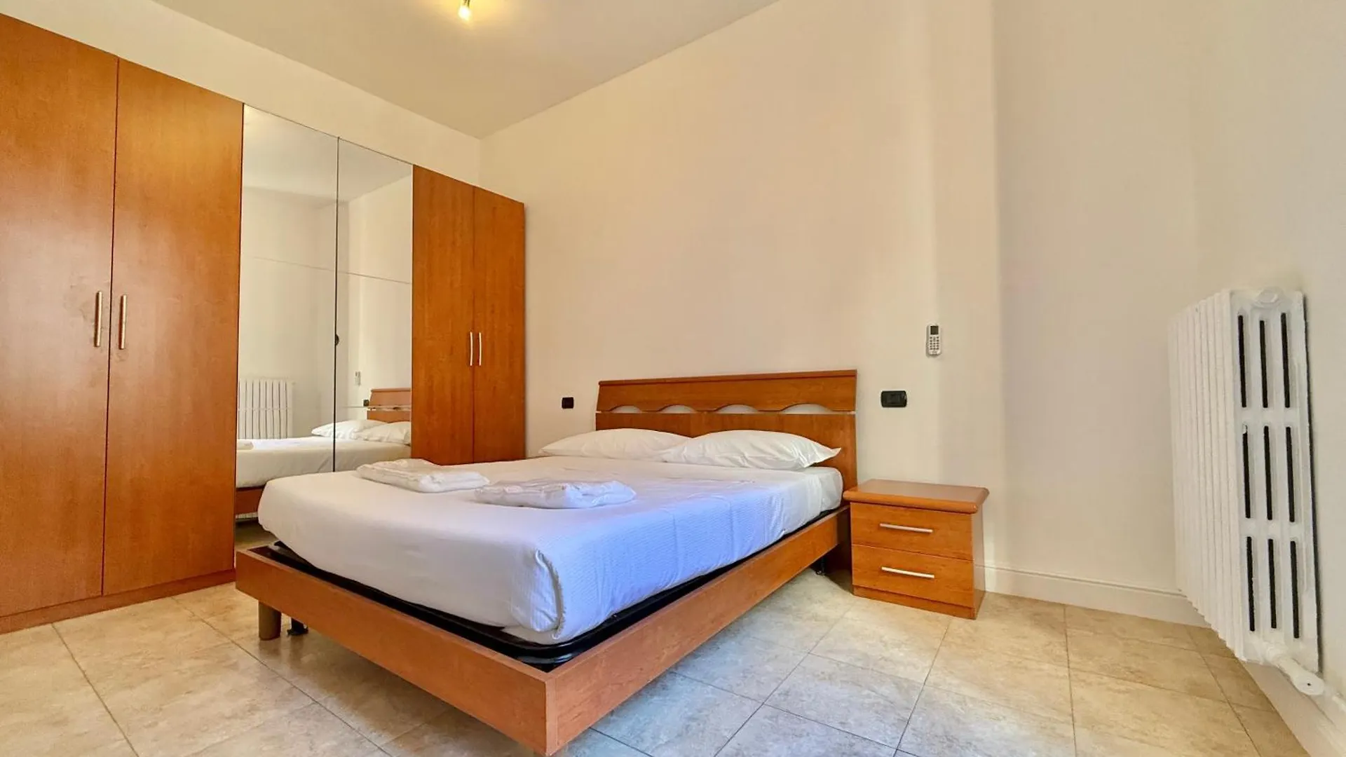 20 Off Milano Garibaldi Eleganza Centrale מילאנו